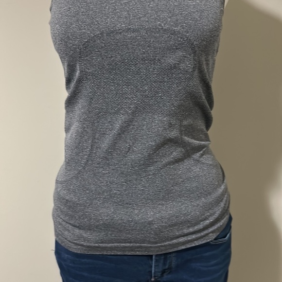 LULULEMON RARE Swiftly Tech Racerback Tank Top Sz 4 - Picture 3 of 12
